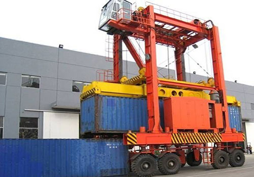 41t-6.3m液壓集裝箱跨運車